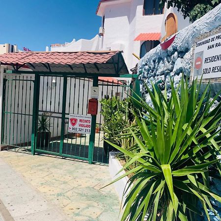 Triplex Young Fantasy Apartment Playa de las Americas  Exterior foto